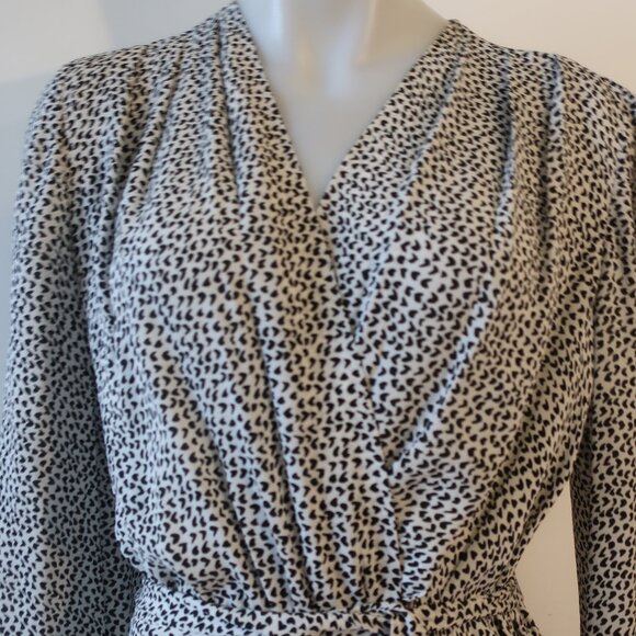 Women L'Agence Diego White Black Heart Print Long Sleeve Silk Faux Wrap Dress 8 - Picture 5 of 14